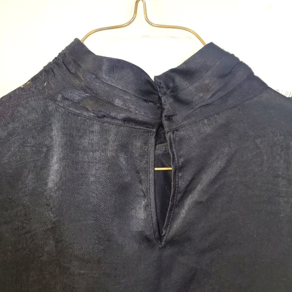 Zara blouse - Picture 4 of 6